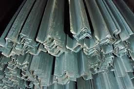 rt6-x-6m-window-section-3